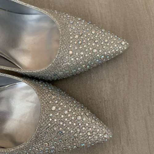 （代朋友放）全新日本牌子高跟鞋 從未著過