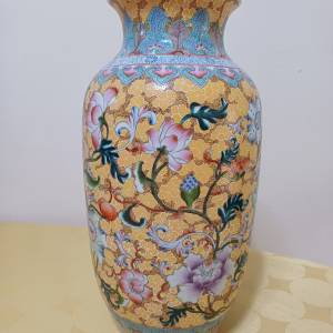 Vase 2