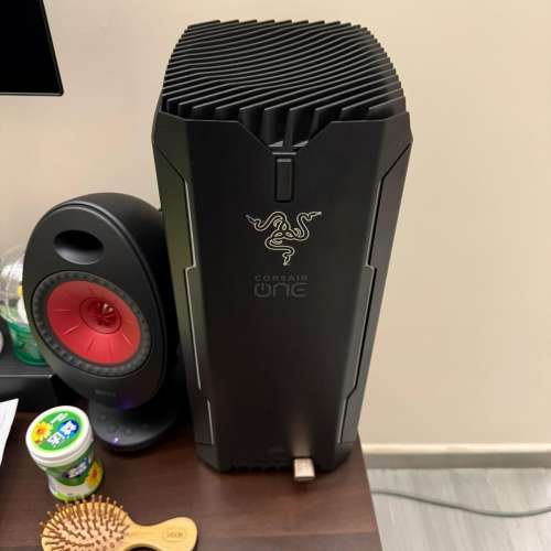 賣Corsair one i160 $4000