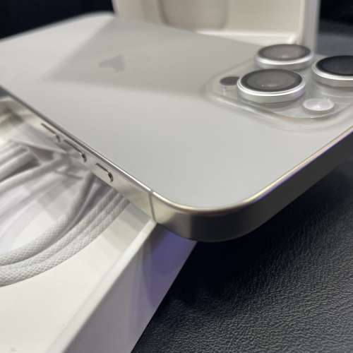 99%New iPhone 16 Pro Max 256GB 原色 蘋果保養至2026-2-3電池效能100% 香港行貨 全...