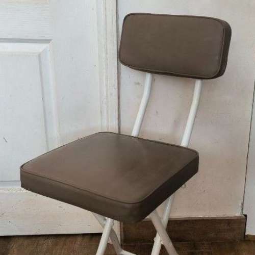 80%NEW 深灰 座椅 摺疊椅