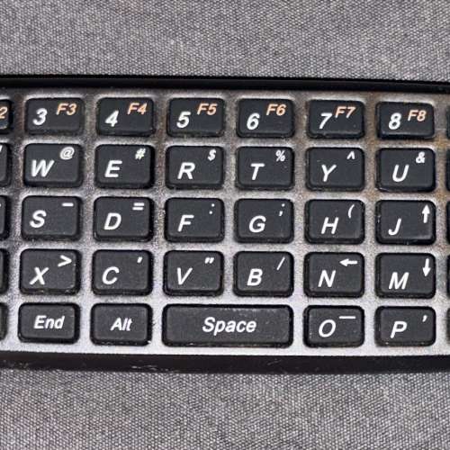 小型藍牙無線Keyboard 100%正常操作 可當作無線mouse用沙田圍站