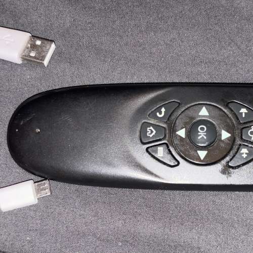 小型藍牙無線Keyboard 100%正常操作 可當作無線mouse用沙田圍站