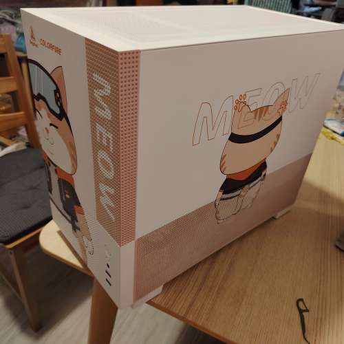 Msi 240 rgb冷排 + matx 喵機箱