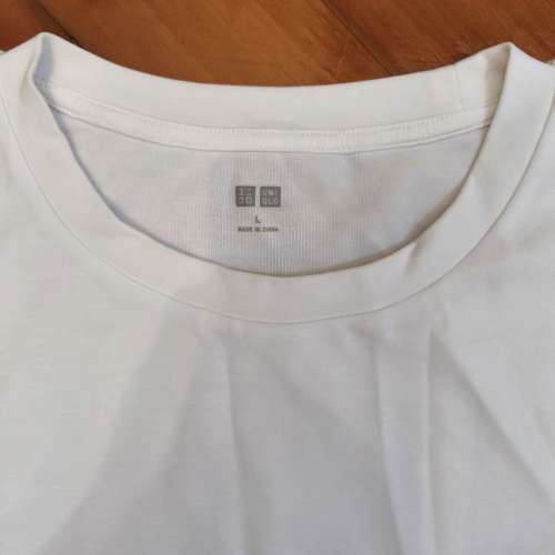 Uniqlo Airism 50/50 Polyester-Cotton Sleeveless, Tank, Size L, 100% new