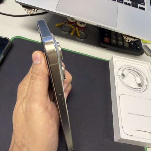 $5500 好新淨 iPhone 15 Pro Max 原鈦色 512GB 行貨