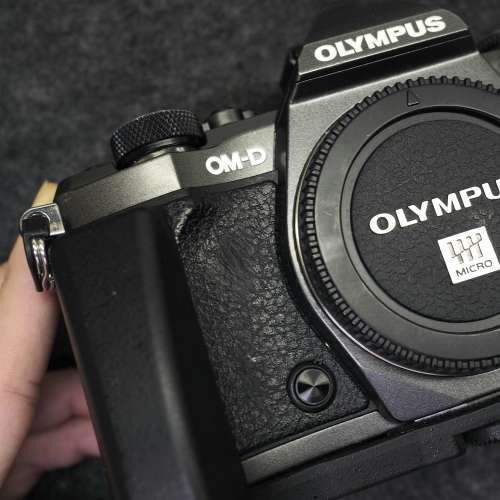 Olympus 限量版 EM5 Mark II 二代 鈦色