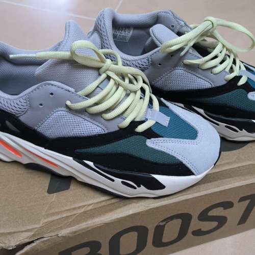 全新 Yeezy 700男女款 40碼25cm