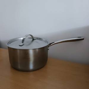 Buffalo 牛頭牌 18/10 不鏽鋼長柄煲 Stainless Steel Saucepan