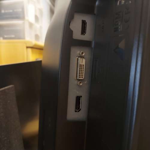 屯門良景輕鐵站交收 BENQ ZOWIE XL2411P 144Hz 24吋專業電竸顯示器 連可旋轉及左右...