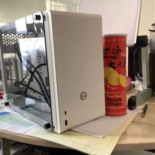 雙側透玻璃 matx 機箱 電腦機箱 中機箱 micro-atx case computer case 機殼 機架 透...