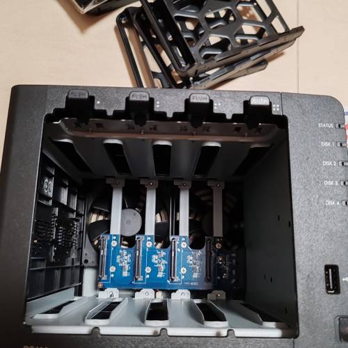 synology DS414 9成新