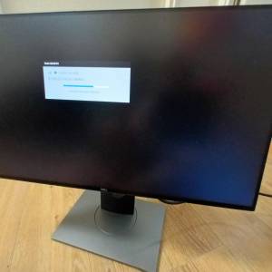 DELL 24寸濶窄框邊全高清電腦屏幕