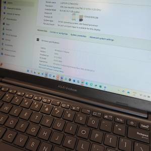 ASUS 華碩 Vivobook 筆記型電腦,14 吋 FHD 顯示器