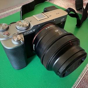 極新 行貨 Sony A7C 一代 銀色 body with Sony 40mm f2.5 G SEL40F25G