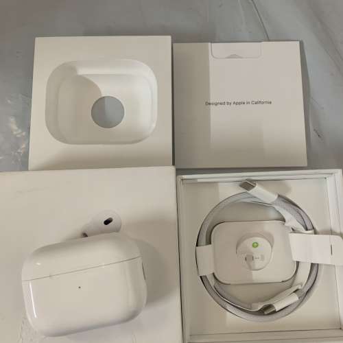 99%New Apple AirPods Pro 2 MagSafe Case (USB-C) MTJV3 保到1-5-2026