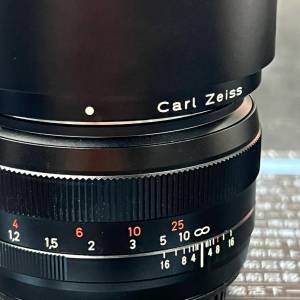 Carl Zeiss Planar T* 1.4/50 ZE