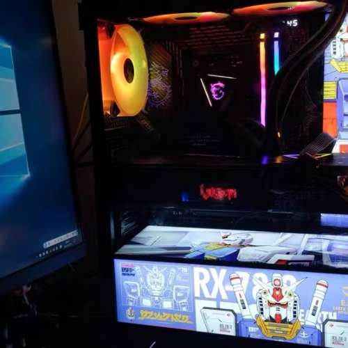 Xeon&reg; 致強E5 電競電腦主機，16G 記憶體* 512G SSD固態硬盤，RGB 氛圍燈效。主機成...