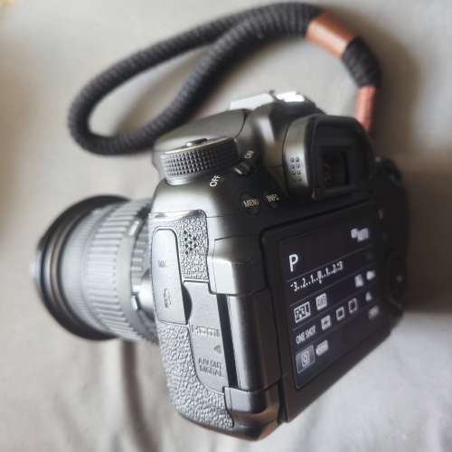 佳能 Canon 70D 機連適馬名鏡18-50mm. F2.8