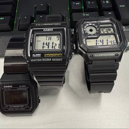 Casio watch 三隻