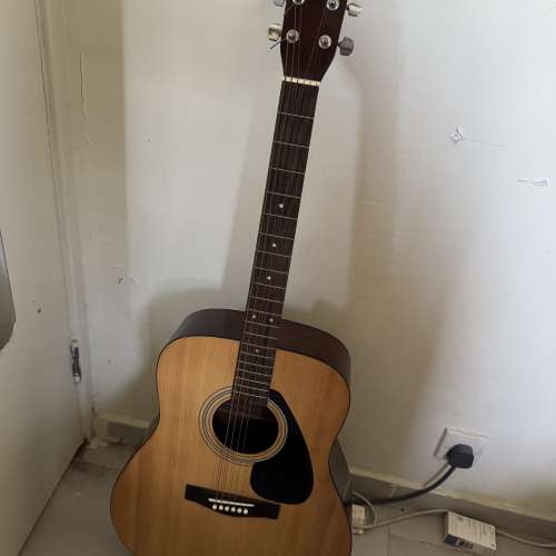 Yamaha F310 41寸acoustic guitar