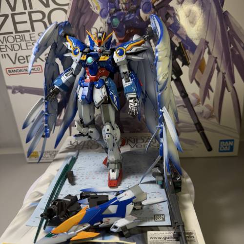 MG 1:100 機動戰士高達 新機動戰記高達W 敗者的榮光 飛翼高達零式EW ver.Ka 全噴塗 ...