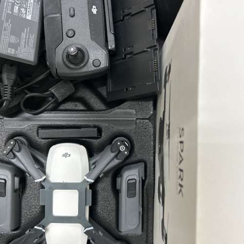 Spark Fly More Combo