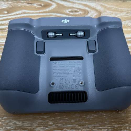 DJI RC2 搖控跟機只用過一次- 99 %新