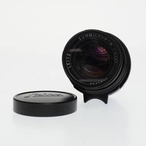 Leica Leitz Wetzlar Summicron M 50mm F2 Lens with cap
