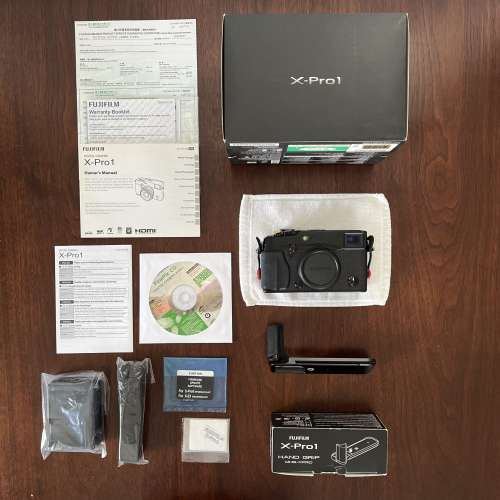 割愛 鬼罕 收藏級成色 香港行貨 FULL SET 大全套 配件全新 FUJIFILM X-PRO1 CAMERA...