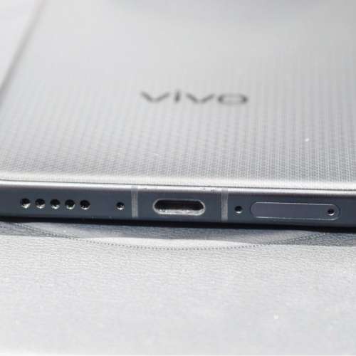 Vivo X200 Ultra 512GB + 16GB 黑色Black 國行Fullset