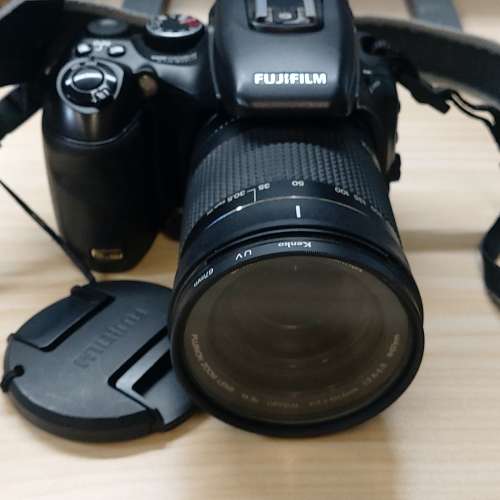 Fujifilm FinePix S200EXR