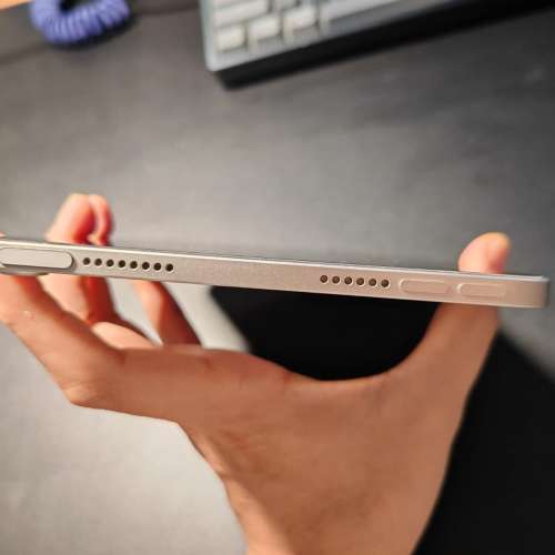 二手Ipad Mini 6 64gb 8成新有花 星光色