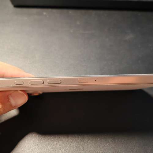 IPhone 16 pro max 256 沙漠金色 超新淨 已過保 港行