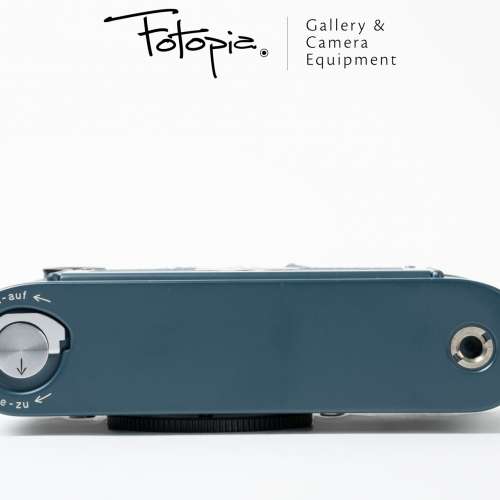 || Leica M2 - Kanto Repaint in semi-gloss Kanto blue grey (slight-use finish) ||