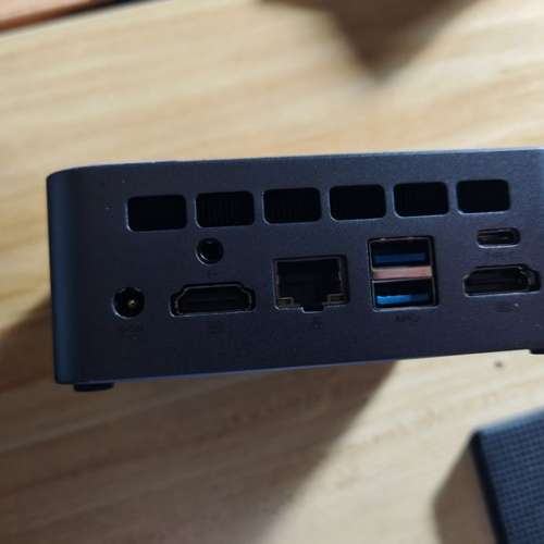 GMKTec M2 i7-11390H 16G ram 1TB 微型電腦