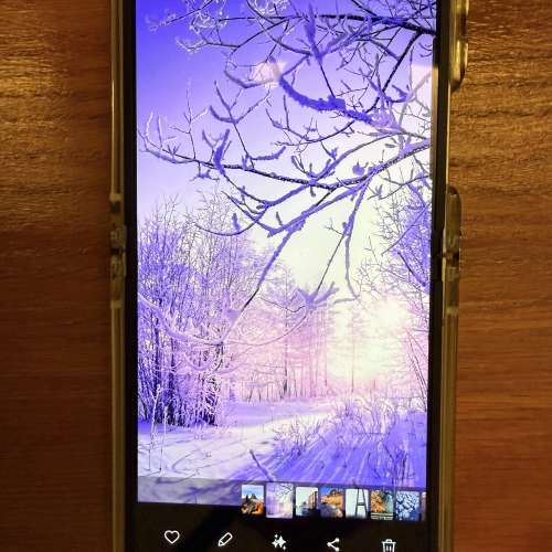 Samsung Filp 6 F7410行貨