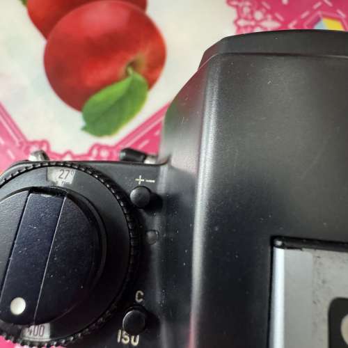 Leica R4 家人遺物 要抹油