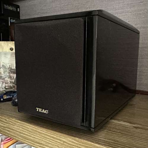 TEAC 書架型喇叭 行貨 95%新 非常少用和新淨 沒有任何花痕和崩痕 跟靚蕉插同喇叭線 ...