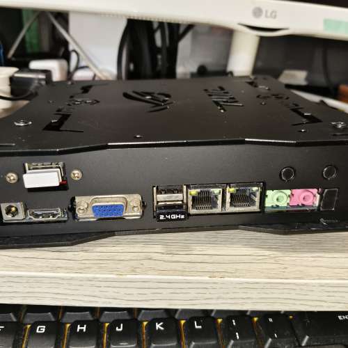 迷你电腦i5 3317u, 4g ddr3, 120g ssd, 尺寸195x195x47, 連外置火牛