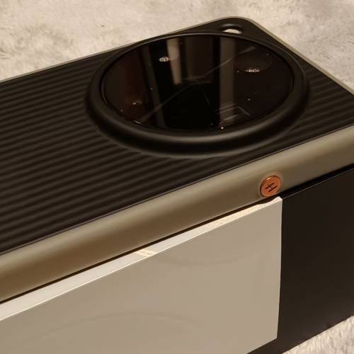 FIND X8 ULTRA 晨曦微光