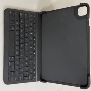 Logitech Slim Folio鍵盤保護套（11寸iPad pro )