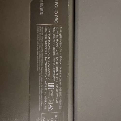 Logitech Slim Folio鍵盤保護套（11寸iPad pro )