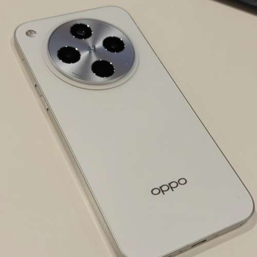 OPPO Find X8白色16+512G國行有保養可啪八達通跟原裝80W火牛