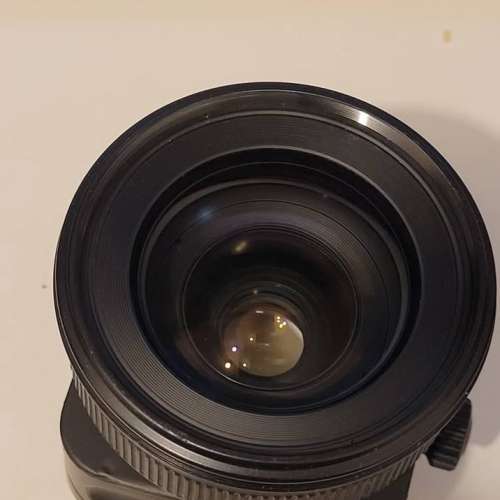 Canon EF移軸鏡（TS-E 45mm f/2.8）