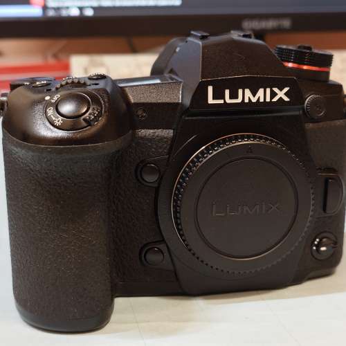 Panasonic G9 (not Olympus)