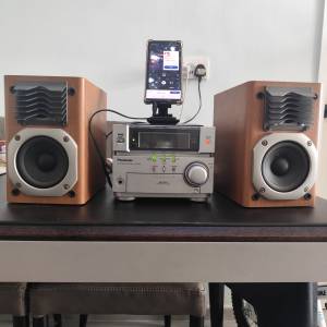 樂聲牌-書架音響.有原裝遙控.（CD已壞.）