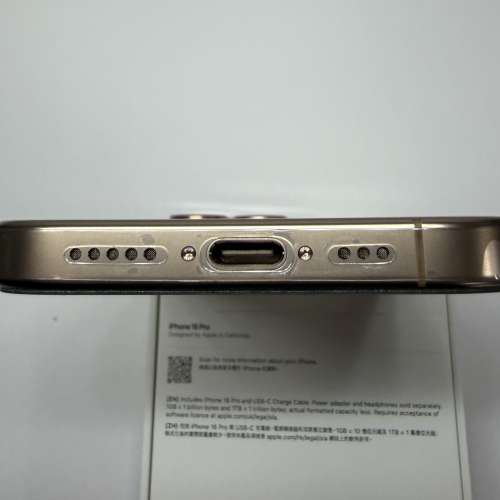 iPhone 16 Pro 256G desert gold 金