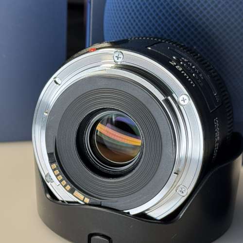 Canon EF 28mm f2.8 IS USM