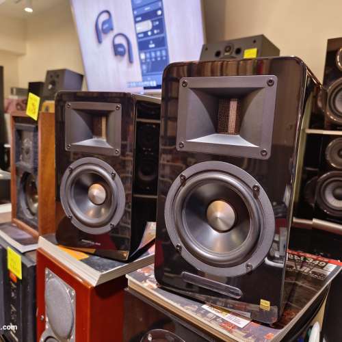 Edifier Airpulse A100